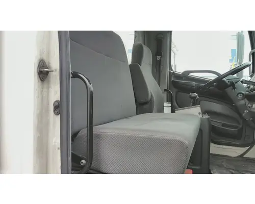 HINO 338 SEAT, FRONT