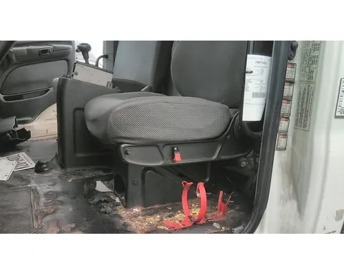 HINO 338 SEAT, FRONT