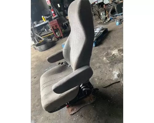 HINO 338 Seat, Front