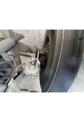 HINO 338 Spindle / Knuckle, Front