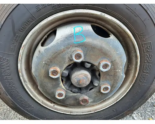 HINO ALL AXLE ASSEMBLY, FRONT (STEER)