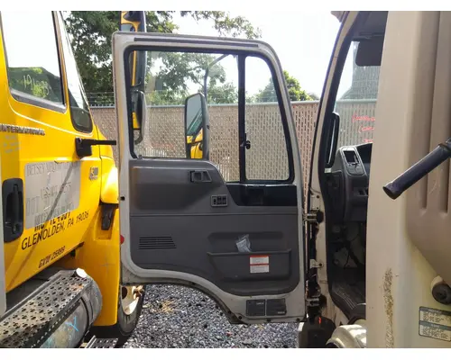 HINO FA DOOR ASSEMBLY, FRONT