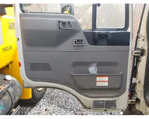 HINO FA DOOR ASSEMBLY, FRONT