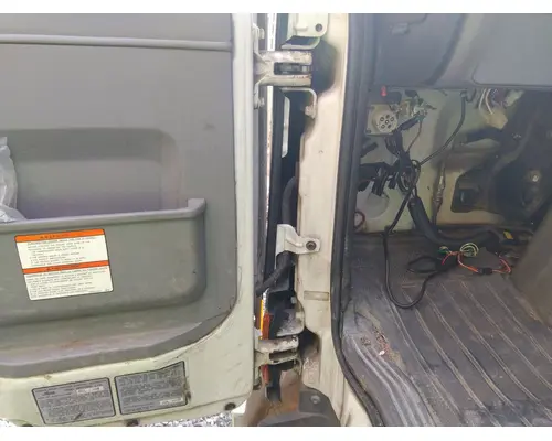 HINO FA DOOR ASSEMBLY, FRONT