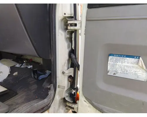 HINO FA DOOR ASSEMBLY, FRONT