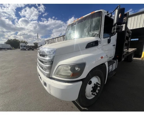 HINO FE Air Tank