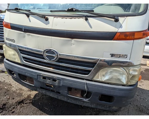 HINO FE Grille