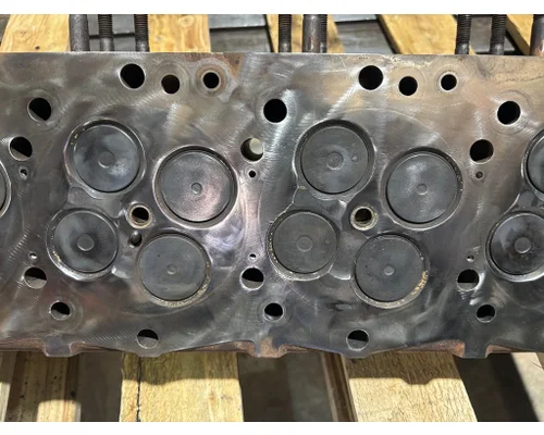 HINO J08E-VB Cylinder Head