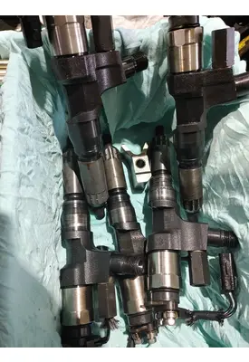 HINO J08 Fuel Injector