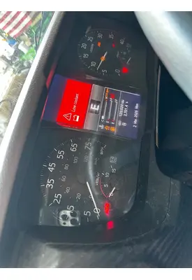 HINO L6 Instrument Cluster