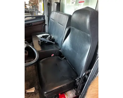 HINO L6 Seat, Front