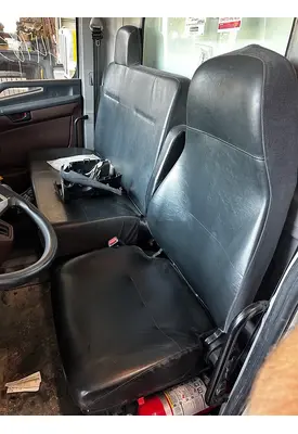 HINO L6 Seat, Front