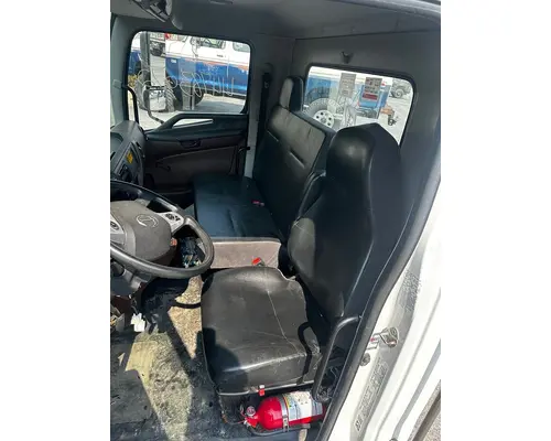 HINO L6 Seat, Front