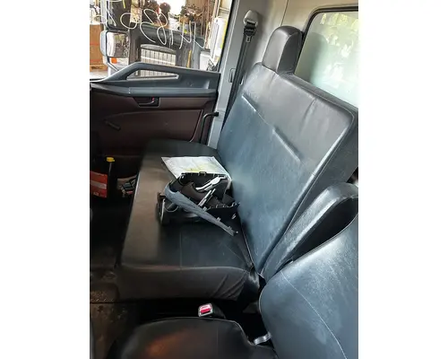 HINO L6 Seat, Front