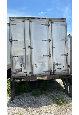 HINO M2 Box / Bed