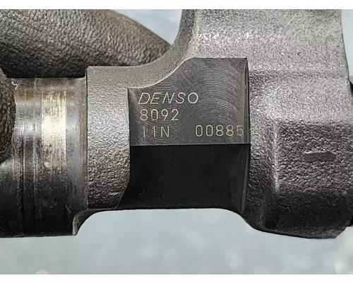 HINO  Fuel Injector