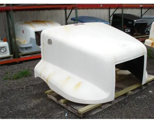 HME TRUCK  Hood
