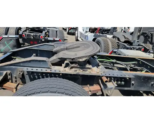 HOLLAND 9200I Fifth Wheel