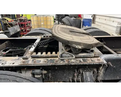 HOLLAND AIR SLIDE FIFTH WHEEL