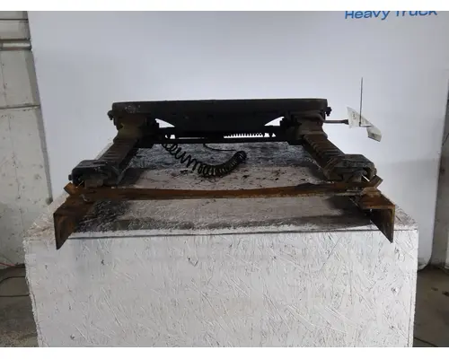 HOLLAND AIR SLIDE FIFTH WHEEL