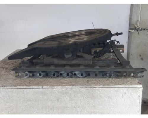 HOLLAND AIR SLIDE FIFTH WHEEL