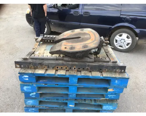 HOLLAND AIR SLIDE Fifth Wheel