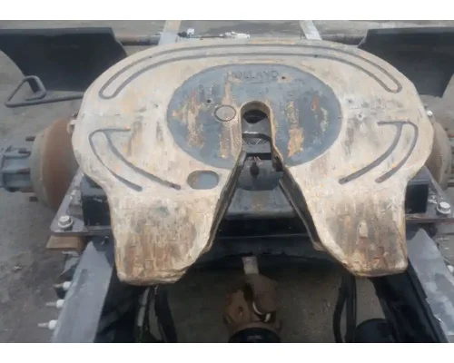 HOLLAND CXU613 Fifth Wheel