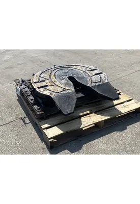 HOLLAND Cascadia 126 Fifth Wheel