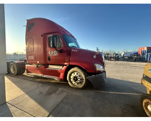 HOLLAND Cascadia Fifth Wheel