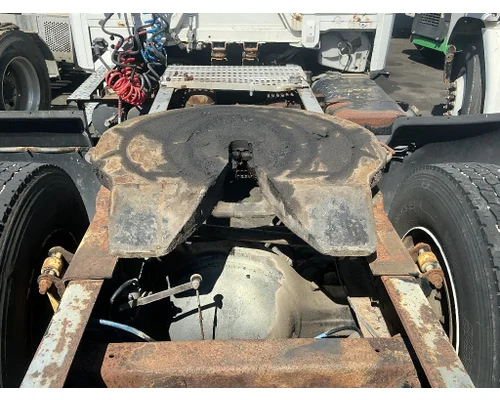 HOLLAND FL70 Fifth Wheel