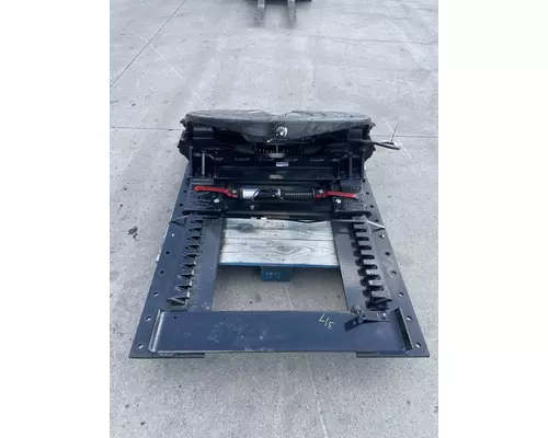 HOLLAND FW35 Fifth Wheel