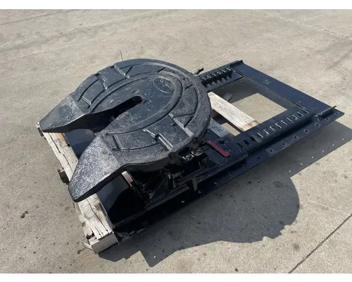 HOLLAND FW35 Fifth Wheel