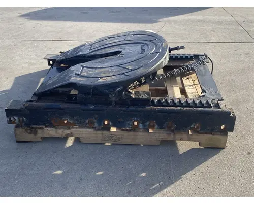 HOLLAND FW35 Fifth Wheel