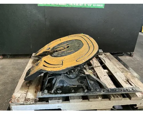 HOLLAND FW8 Fifth Wheel