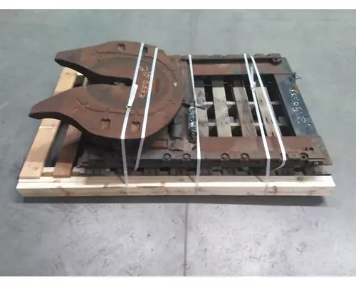 HOLLAND MANUAL SLIDE FIFTH WHEEL