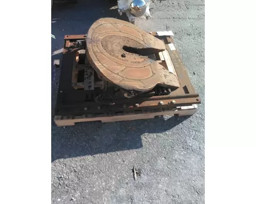 HOLLAND MANUAL SLIDE FIFTH WHEEL