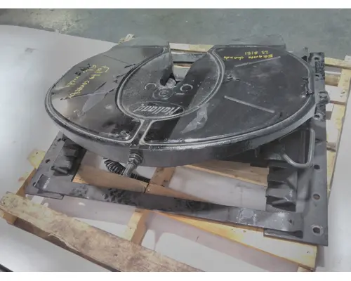 HOLLAND MANUAL SLIDE Fifth Wheel