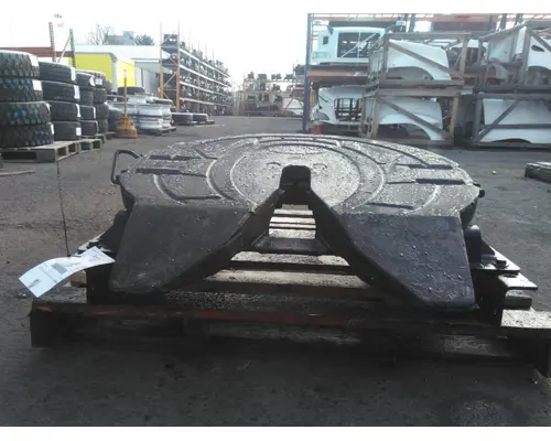 HOLLAND STATIONARY FIFTH WHEEL