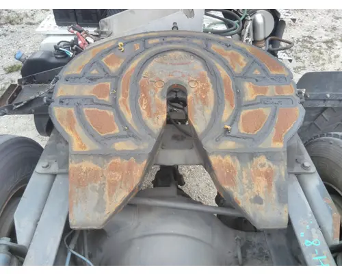 HOLLAND STATIONARY FIFTH WHEEL