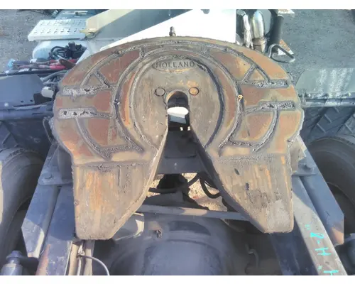 HOLLAND STATIONARY FIFTH WHEEL