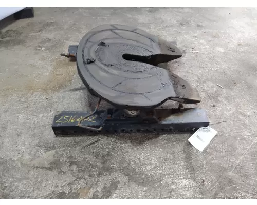 HOLLAND STATIONARY FIFTH WHEEL