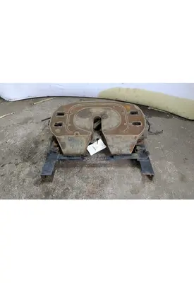 HOLLAND STATIONARY FIFTH WHEEL