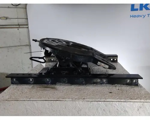 HOLLAND STATIONARY FIFTH WHEEL