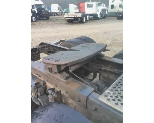 HOLLAND STATIONARY FIFTH WHEEL