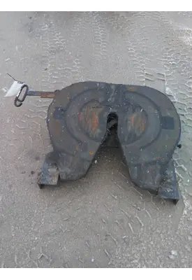 HOLLAND STATIONARY FIFTH WHEEL