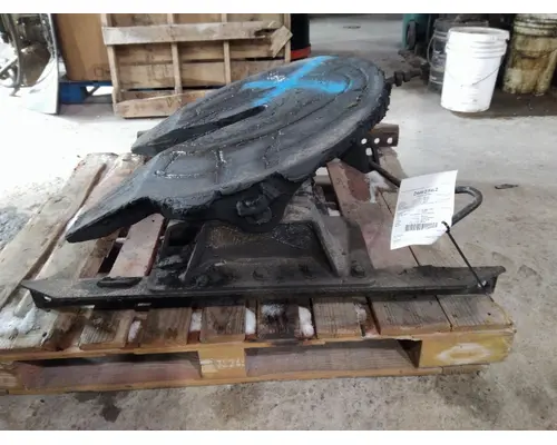 HOLLAND STATIONARY FIFTH WHEEL