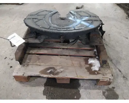 HOLLAND STATIONARY FIFTH WHEEL