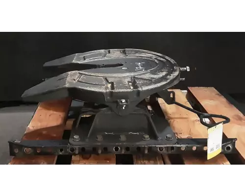 HOLLAND STATIONARY Fifth Wheel