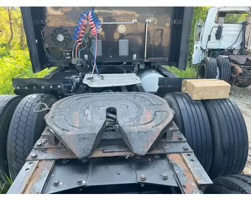 HOLLAND T680 Fifth Wheel