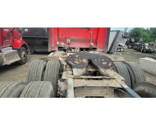 HOLLAND T800 Fifth Wheel